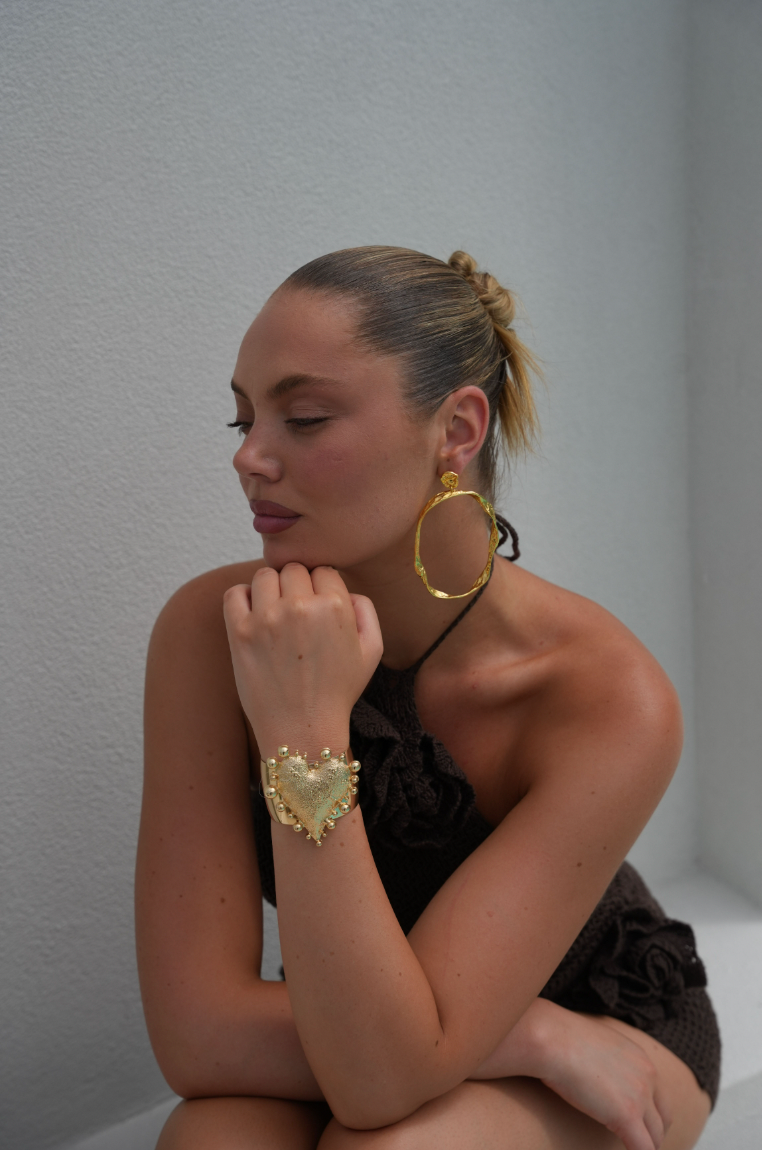 Amore Cuff