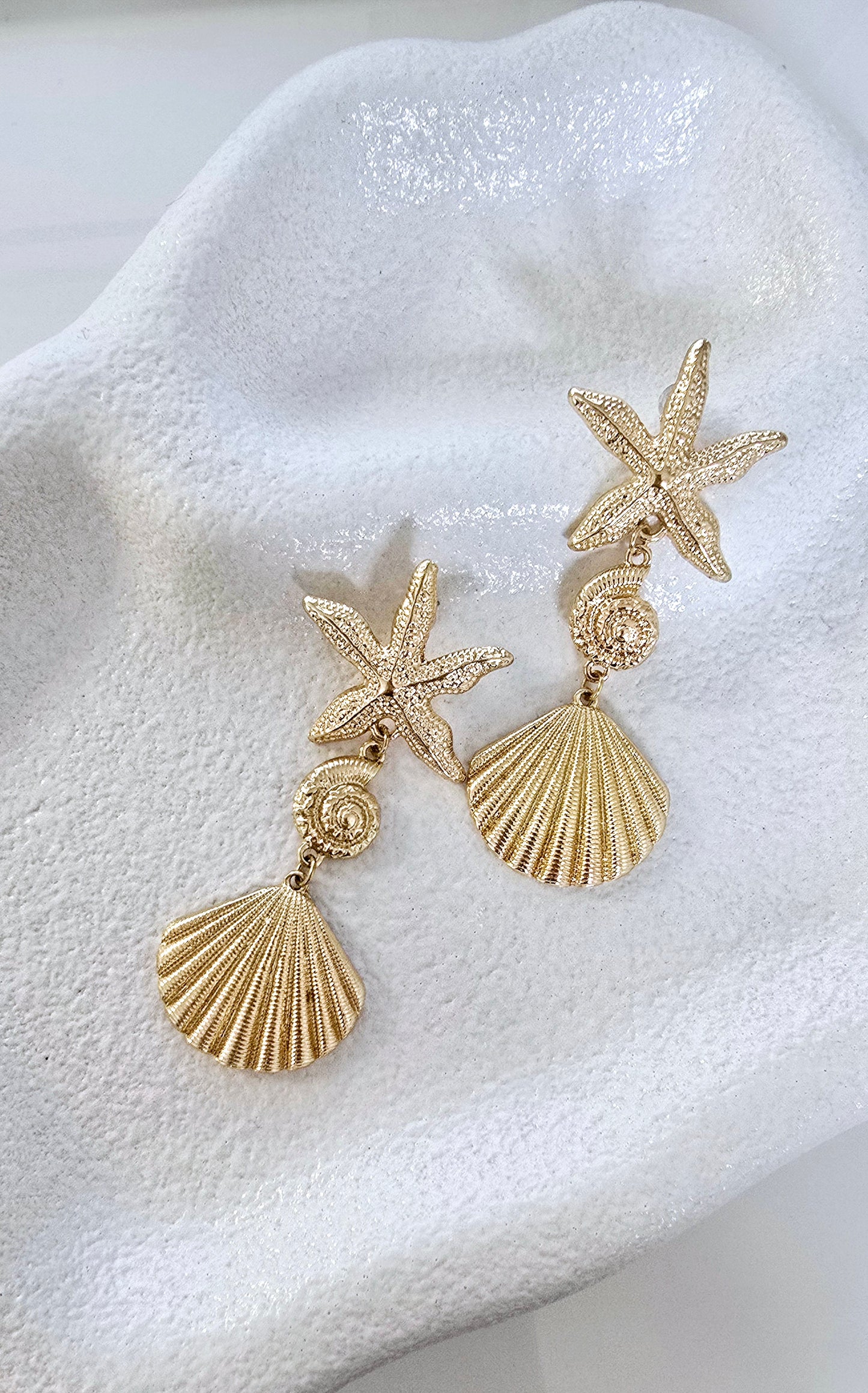 Velvet Rose Earring