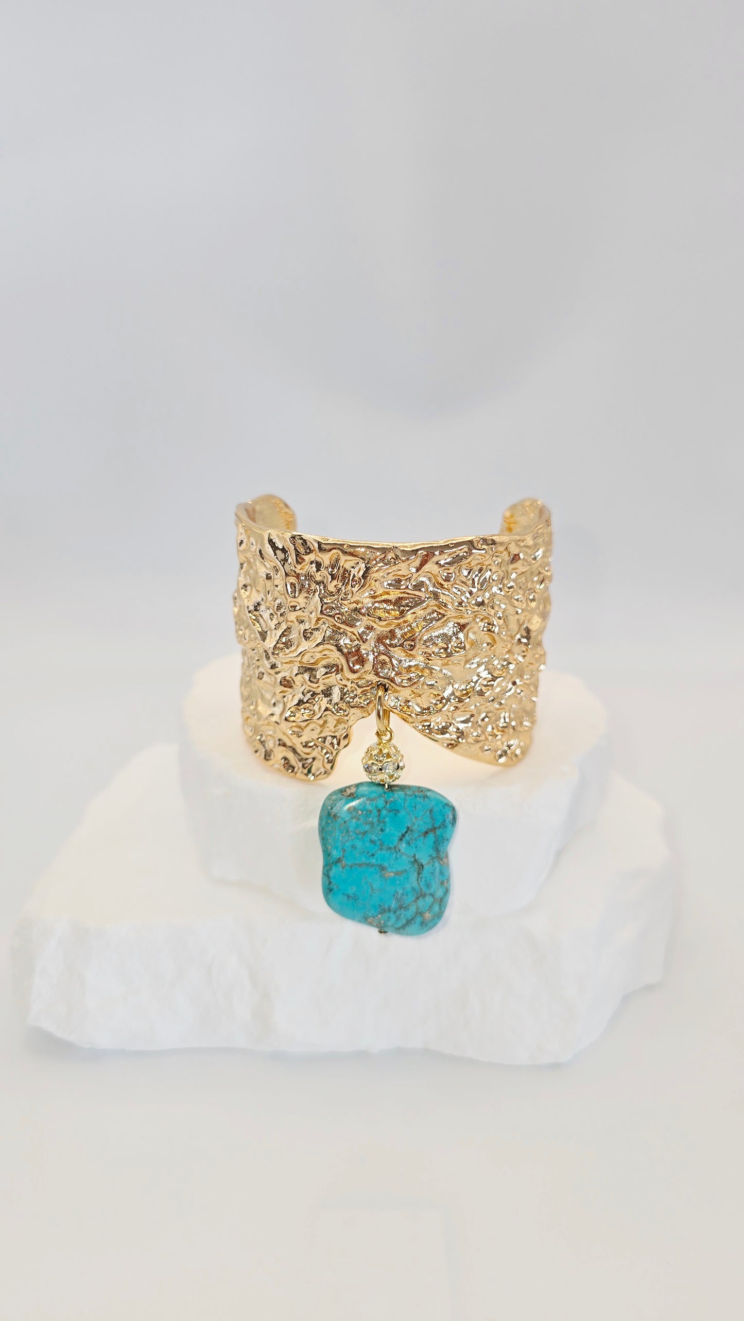 Venus Cuff Bracelet