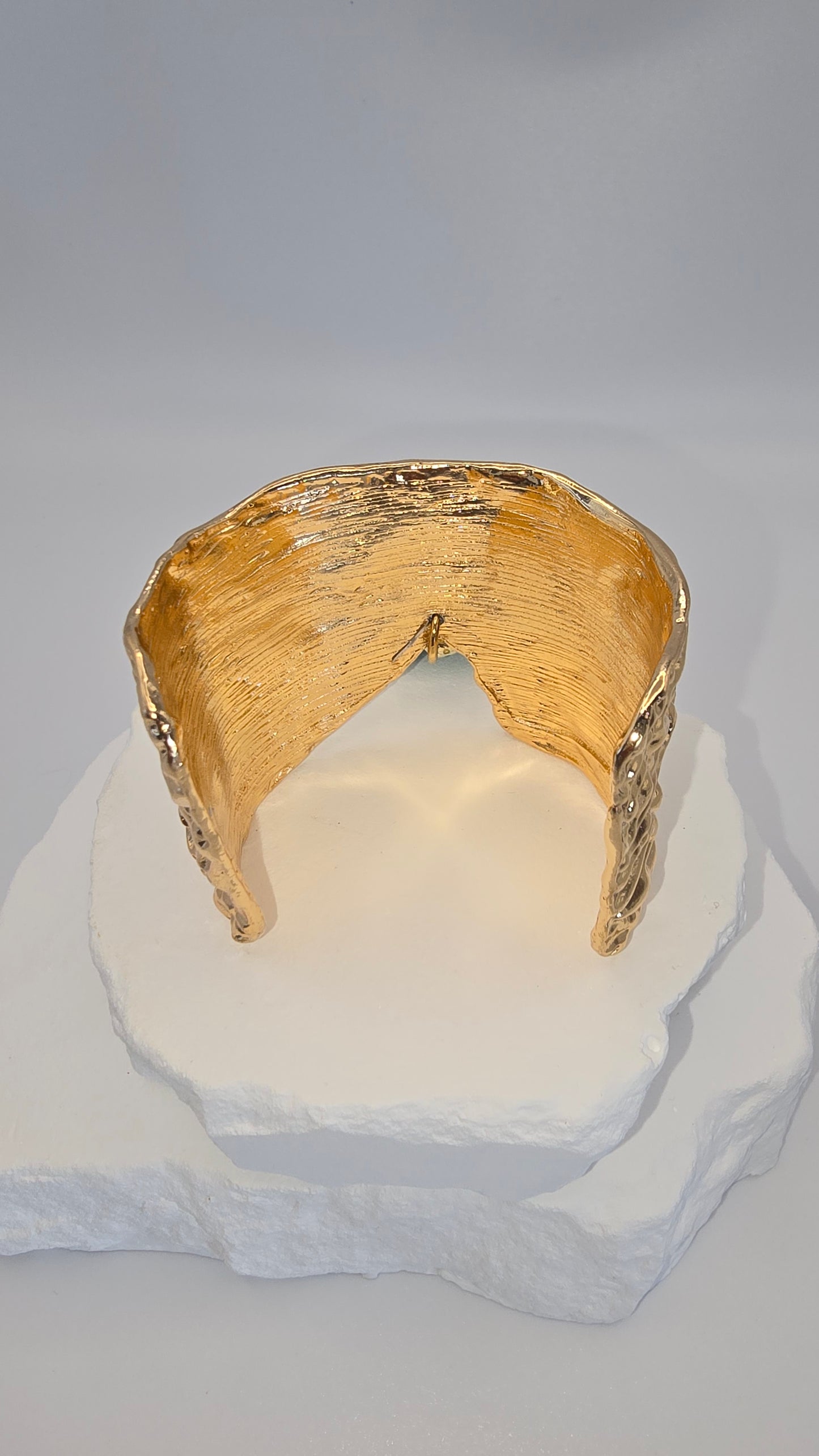 Venus Cuff Bracelet