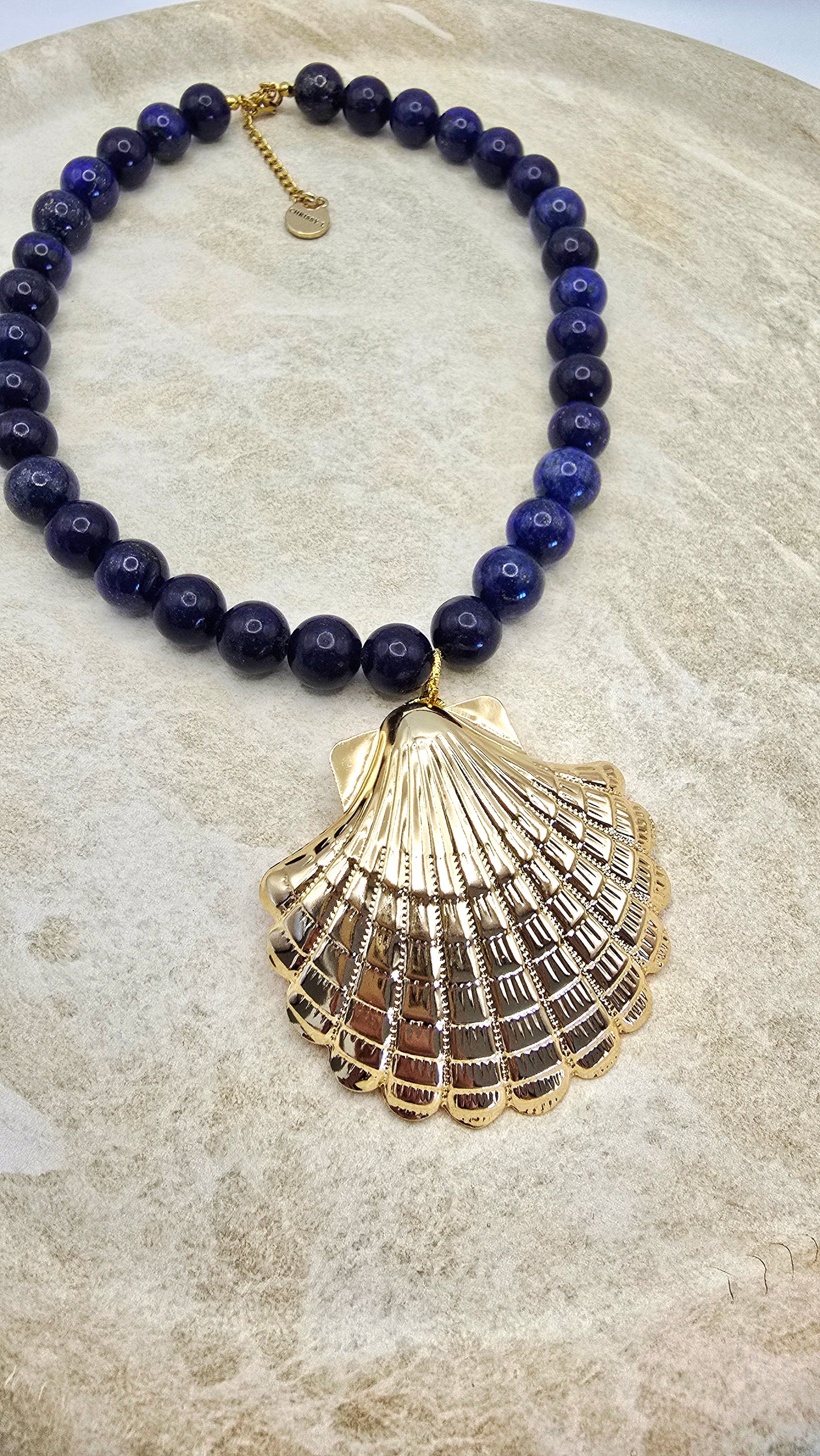 Shellie Necklace