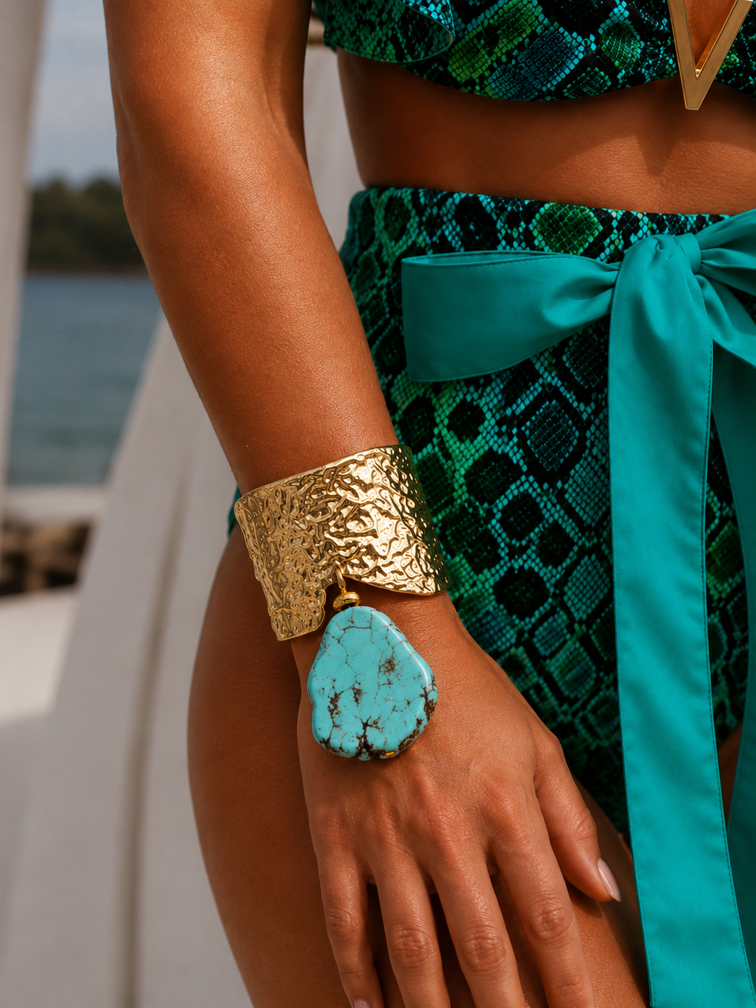 Venus Cuff Bracelet