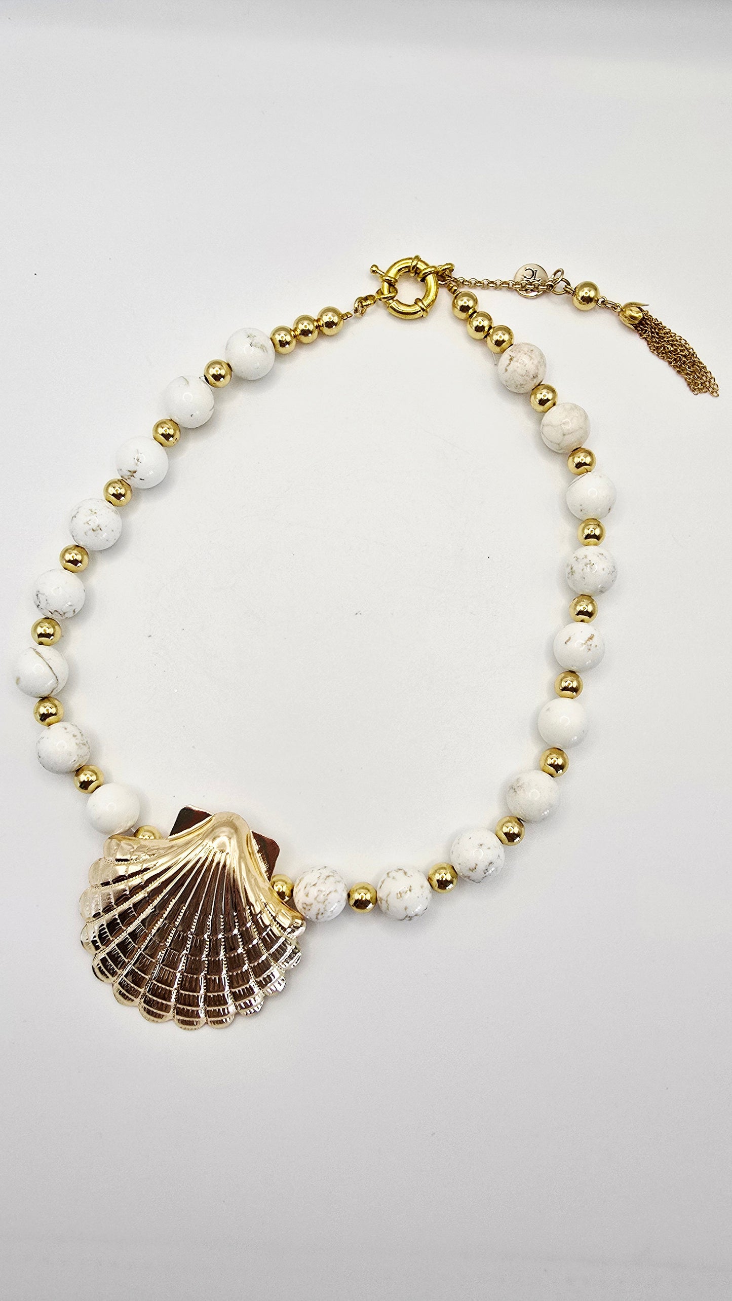 Golden Shell Necklace