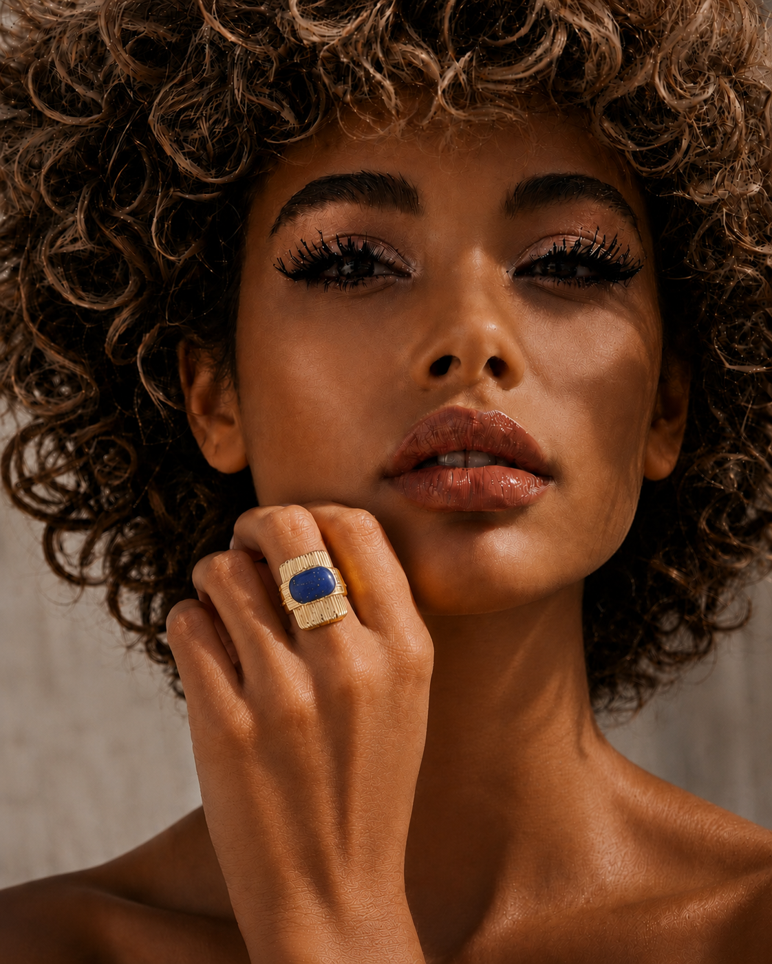 Villa Lapis Ring
