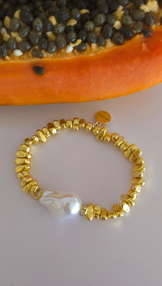 Golden Hour Gold and Pearl Bracelet