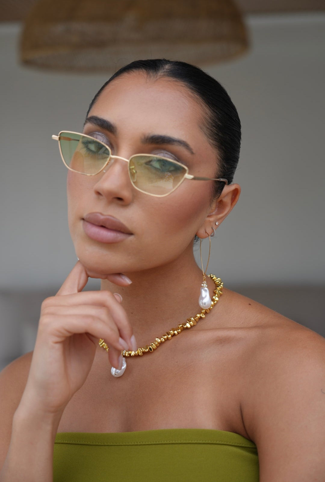 Golden Hour Single Pearl Gold Necklace