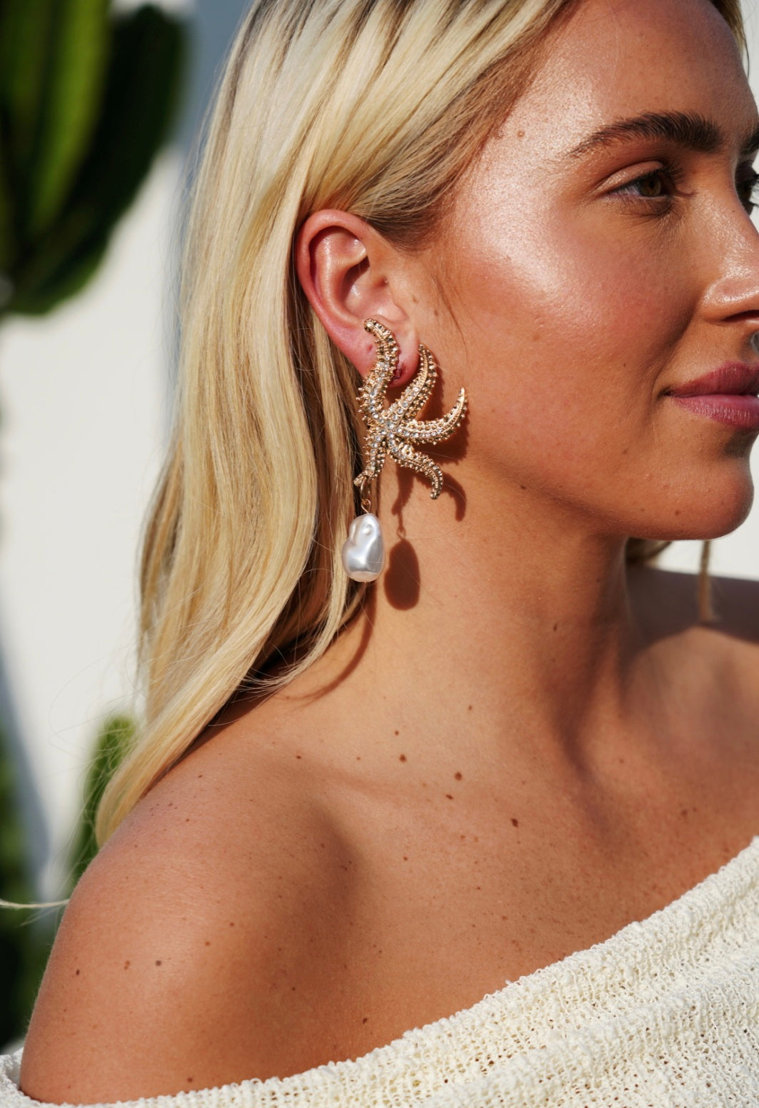 Medusa Star Earrings