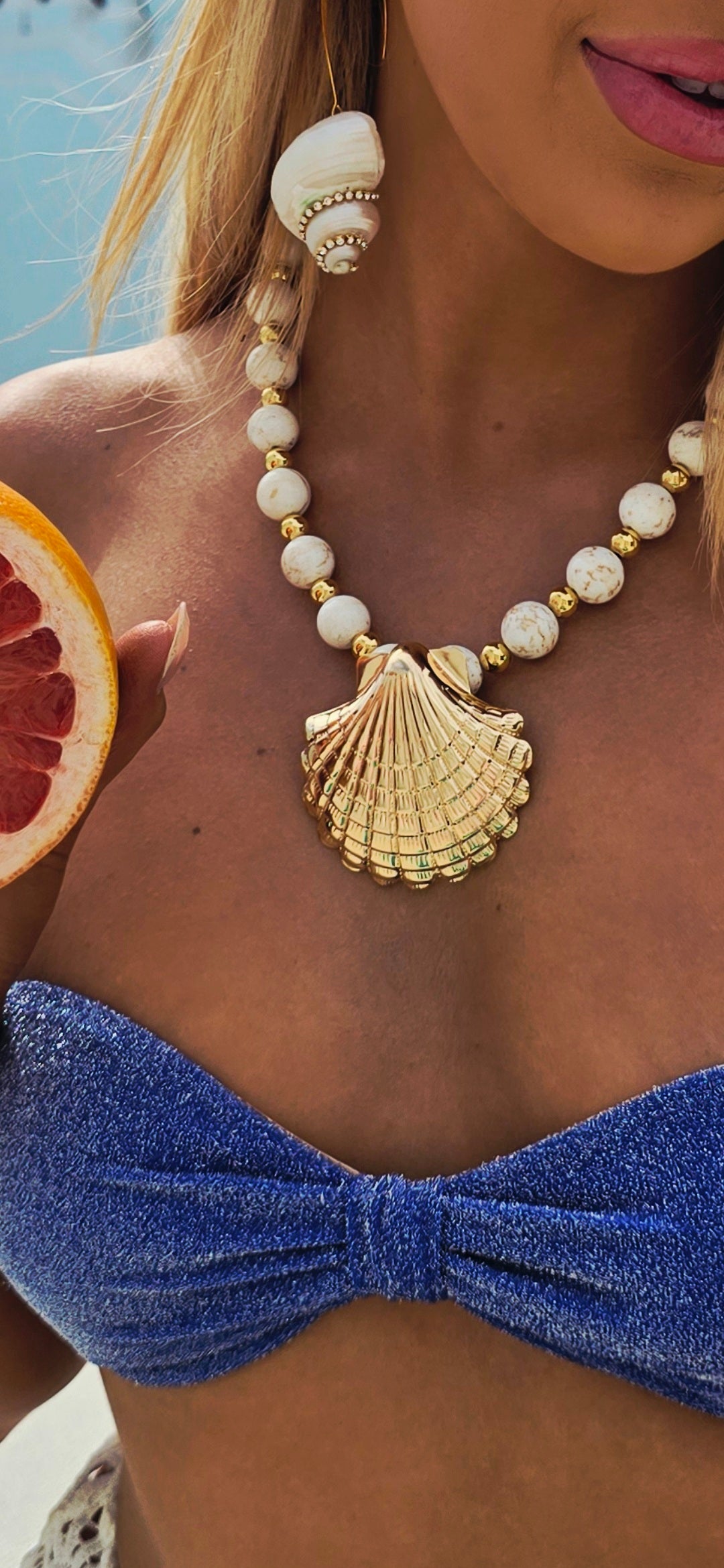 Golden Shell Necklace